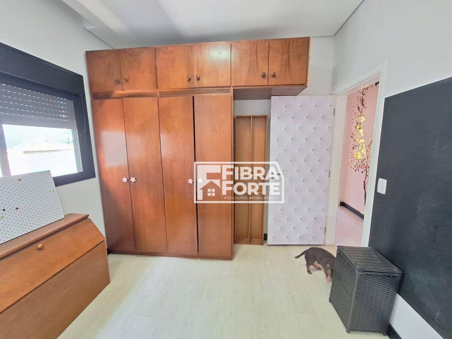 Casa de Condomínio à venda com 3 quartos, 250m² - Foto 36