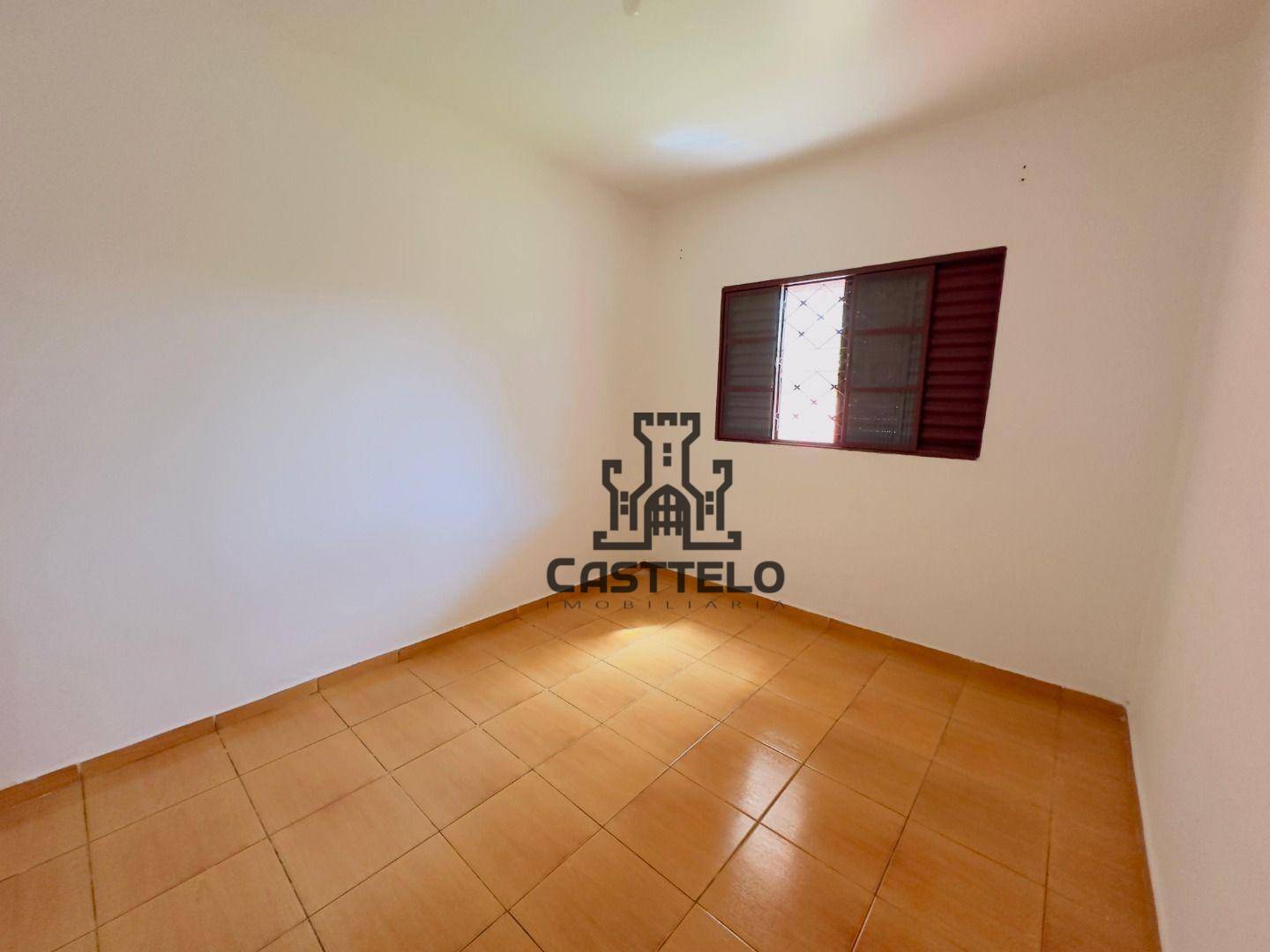 Casa à venda com 2 quartos, 170m² - Foto 6