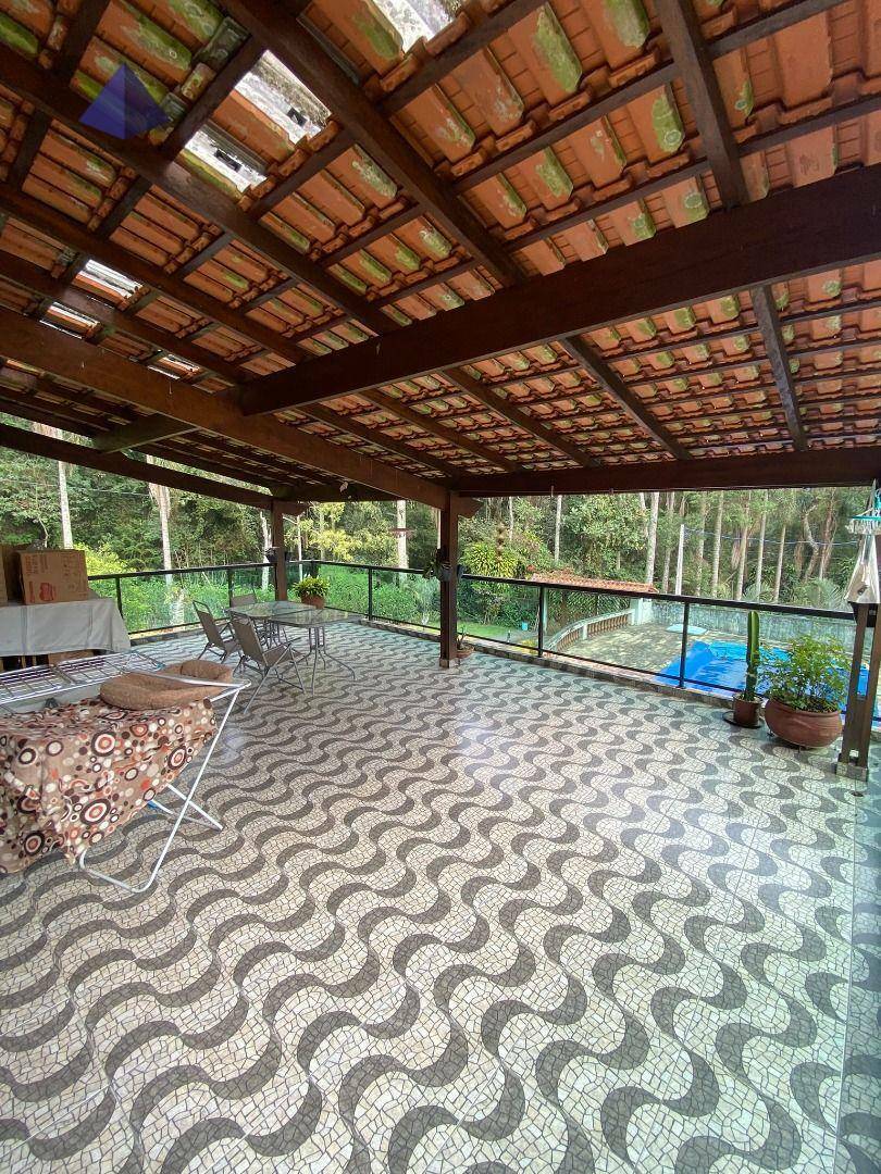 Casa de Condomínio à venda com 3 quartos, 257m² - Foto 17