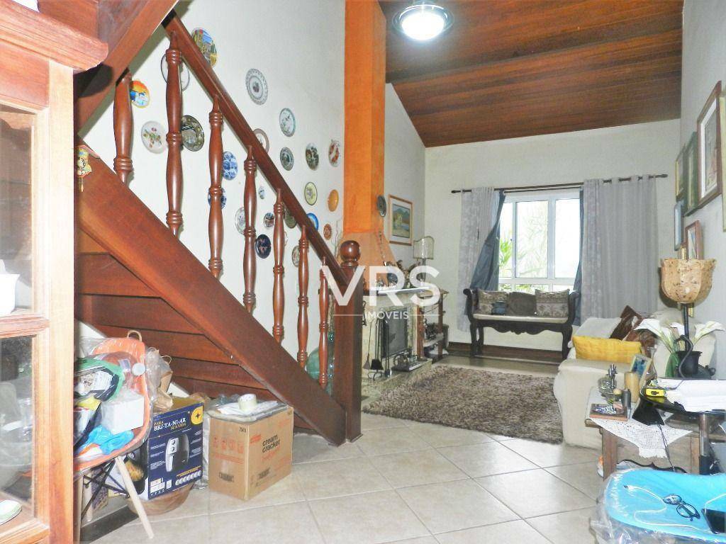 Casa de Condomínio à venda com 3 quartos, 113m² - Foto 1