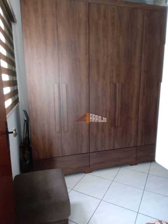 Sobrado à venda com 3 quartos, 86m² - Foto 8