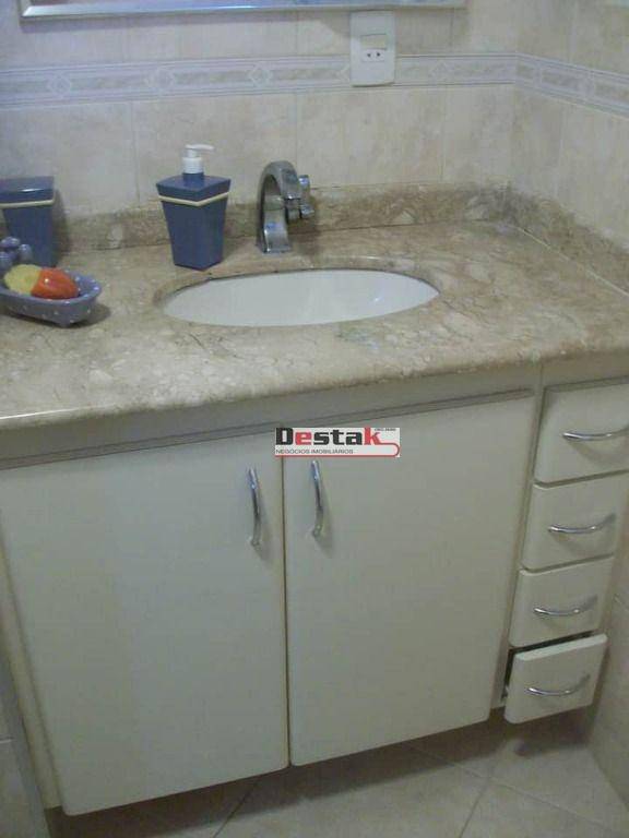 Apartamento à venda com 3 quartos, 80m² - Foto 8