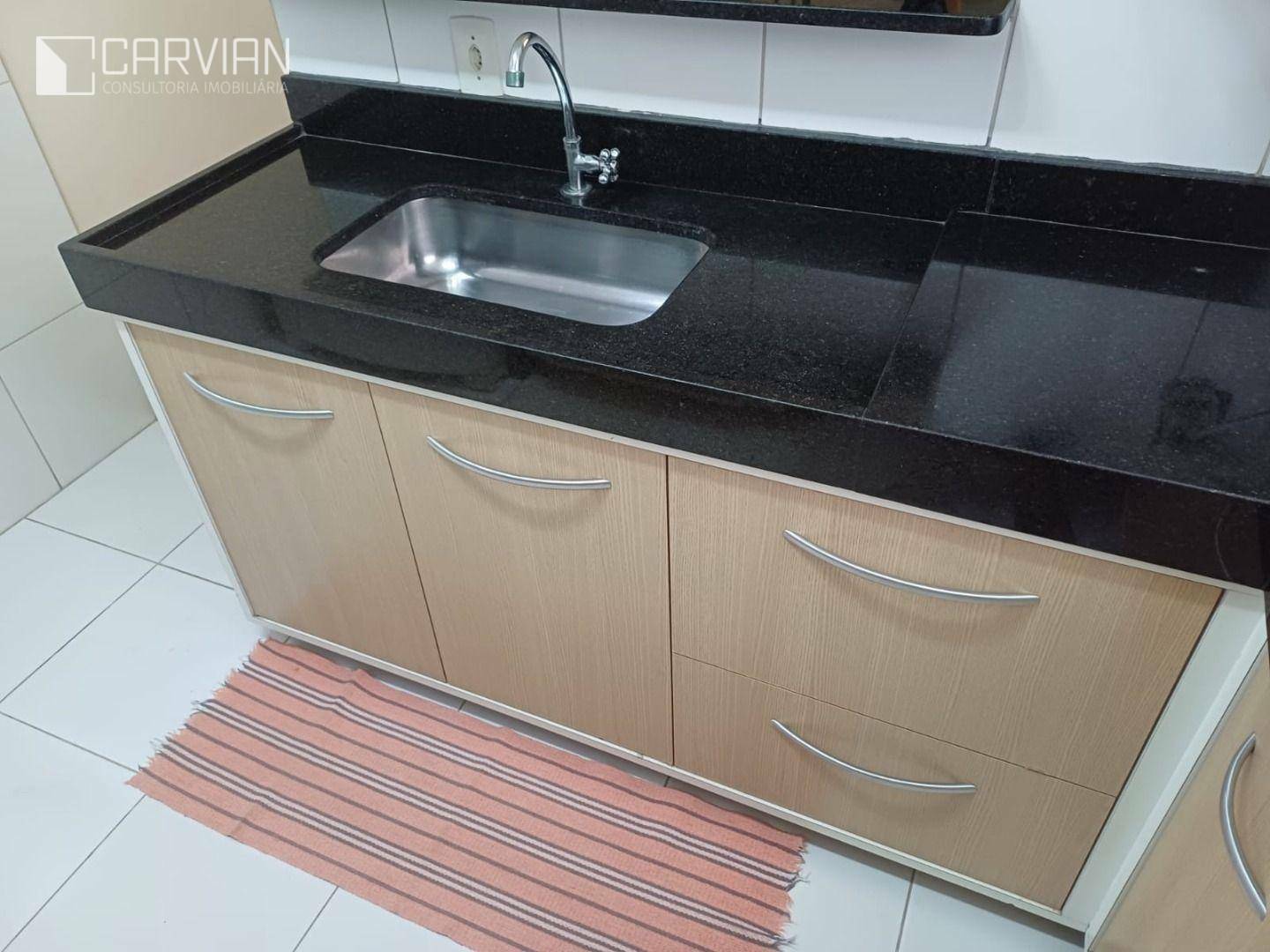 Apartamento à venda com 2 quartos, 79m² - Foto 4