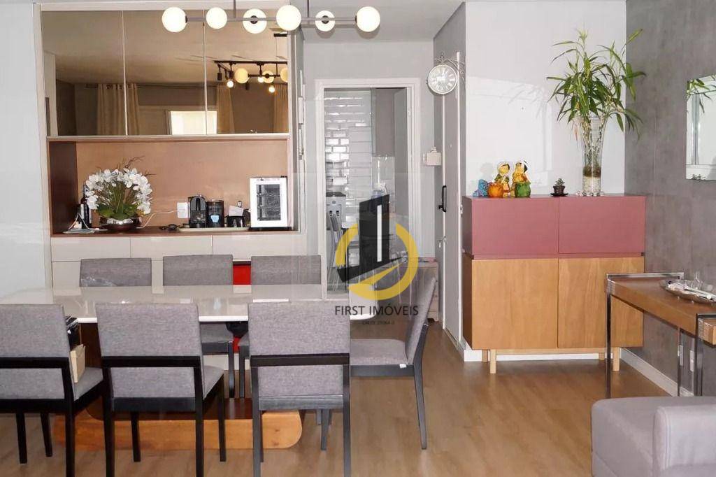 Apartamento à venda com 3 quartos, 142m² - Foto 1