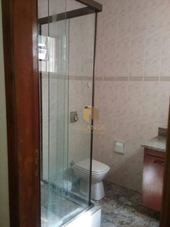 Casa à venda com 3 quartos, 222m² - Foto 24