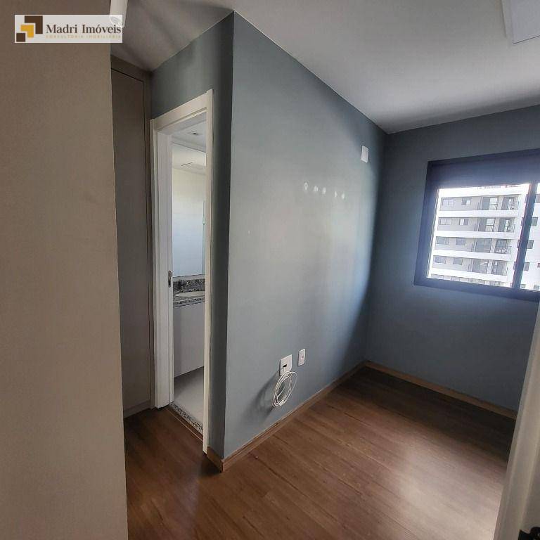 Apartamento para alugar com 3 quartos, 68m² - Foto 3