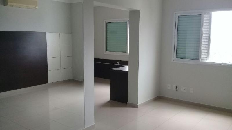 Apartamento à venda com 3 quartos, 250m² - Foto 2