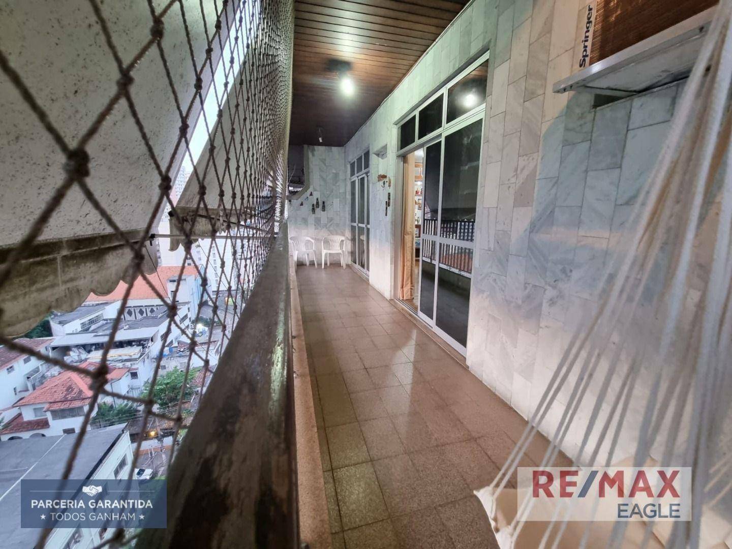 Cobertura à venda com 4 quartos, 350m² - Foto 4