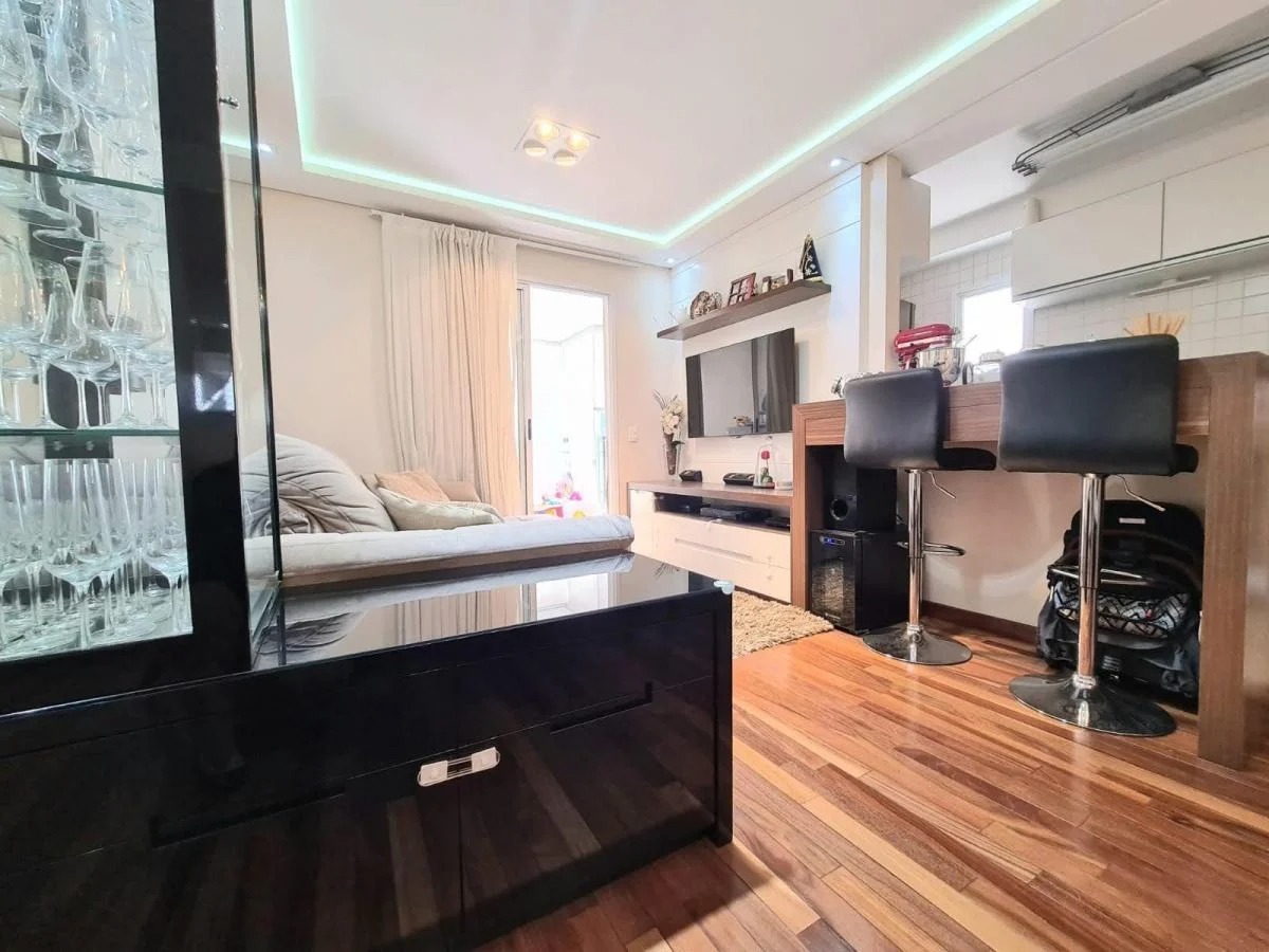 Apartamento à venda com 2 quartos, 72m² - Foto 6