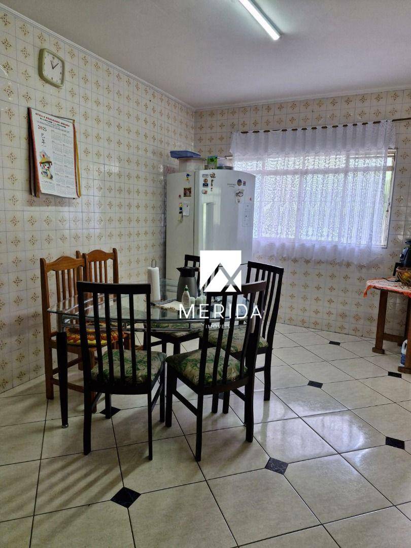 Sobrado à venda com 3 quartos, 237m² - Foto 12