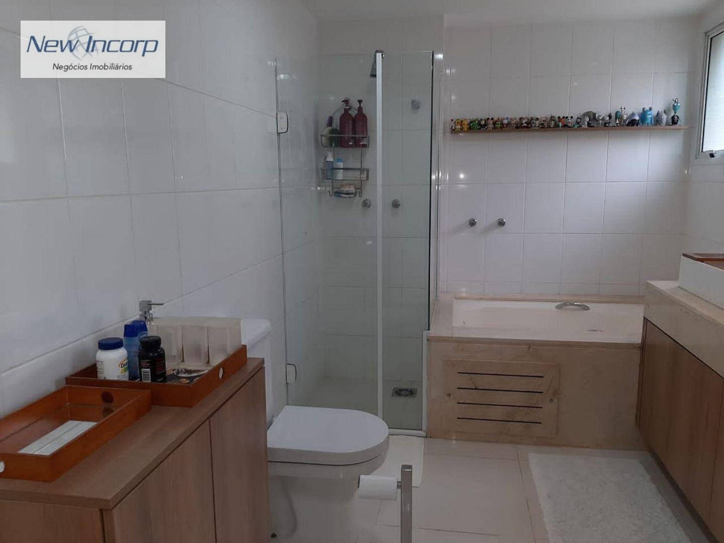 Apartamento à venda com 3 quartos, 202m² - Foto 13