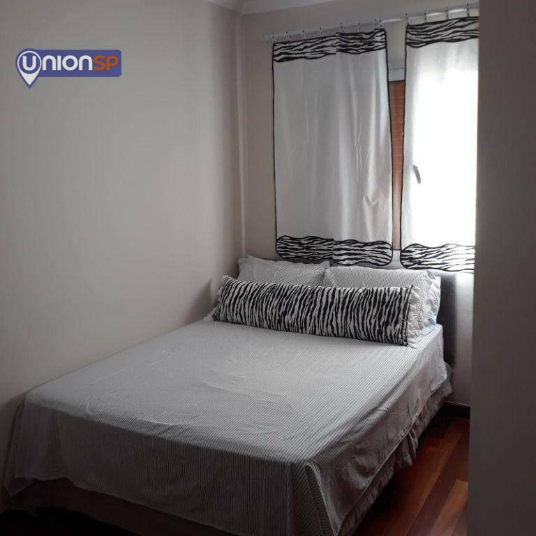 Apartamento à venda com 3 quartos, 87m² - Foto 15