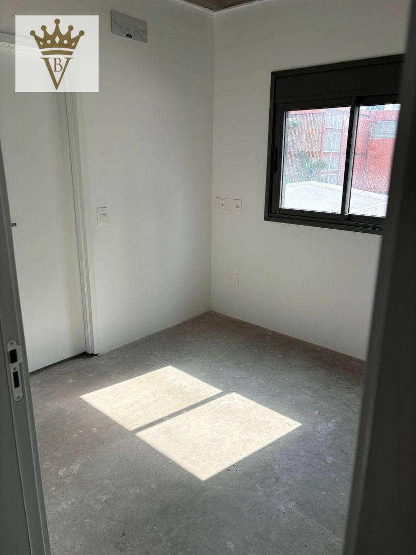 Apartamento à venda com 4 quartos, 246m² - Foto 11