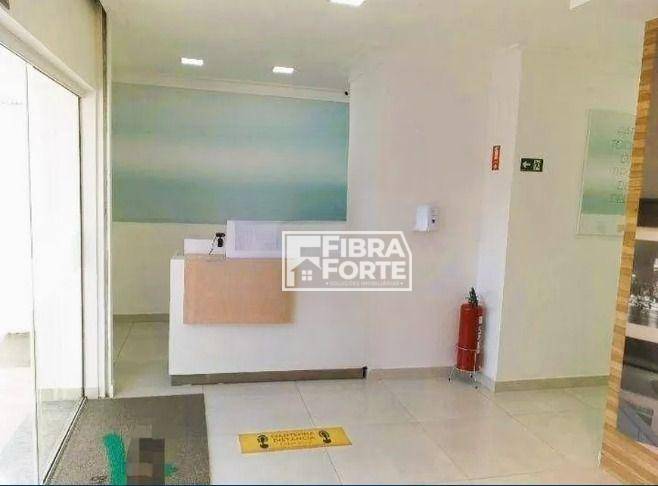 Casa à venda com 3 quartos, 227m² - Foto 3