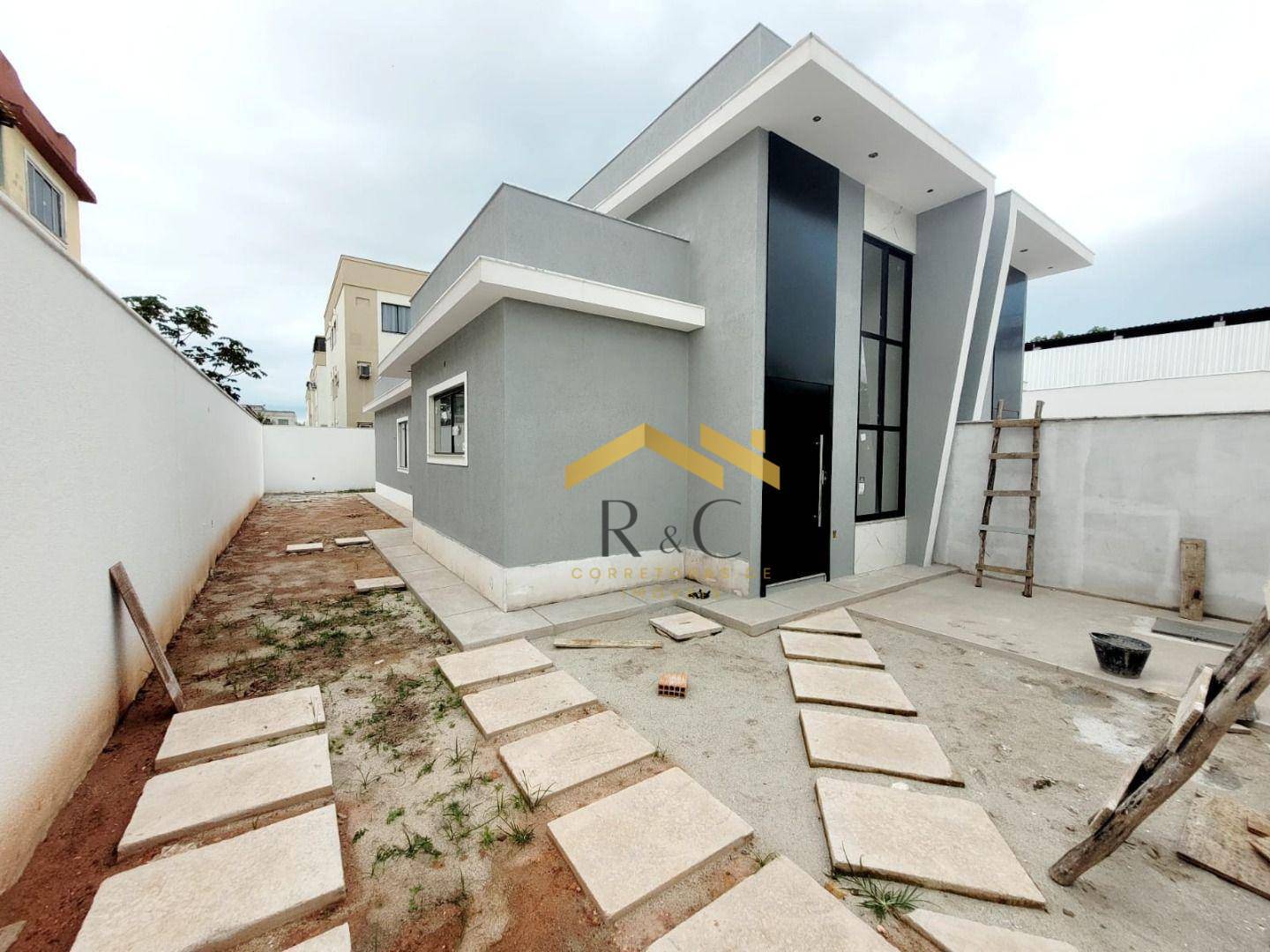 Casa à venda com 3 quartos, 71m² - Foto 20