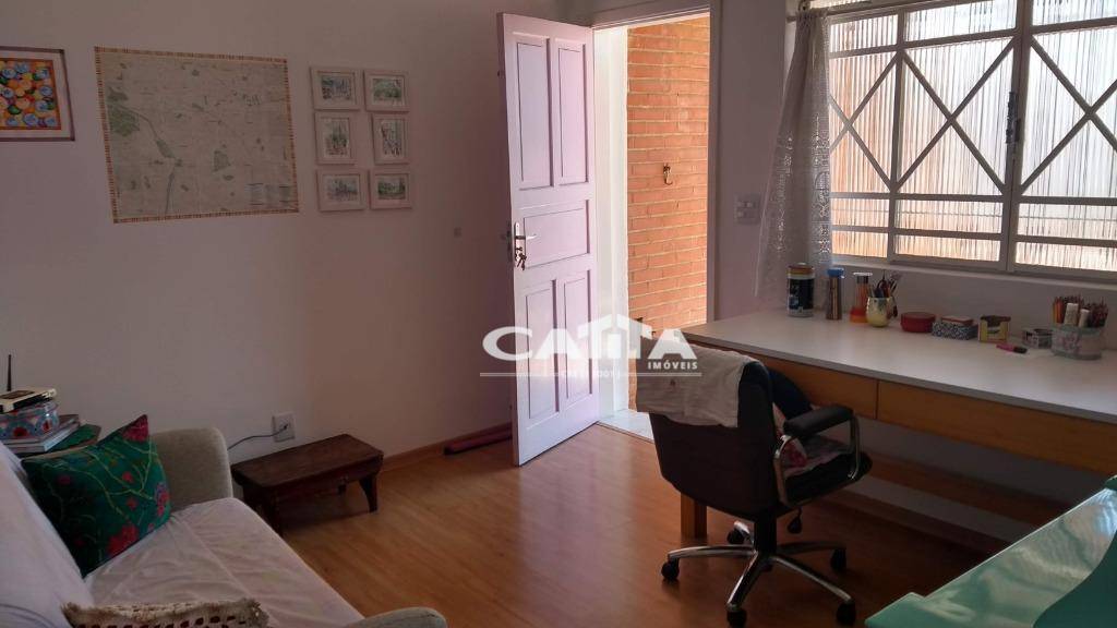 Sobrado à venda com 4 quartos, 300m² - Foto 35