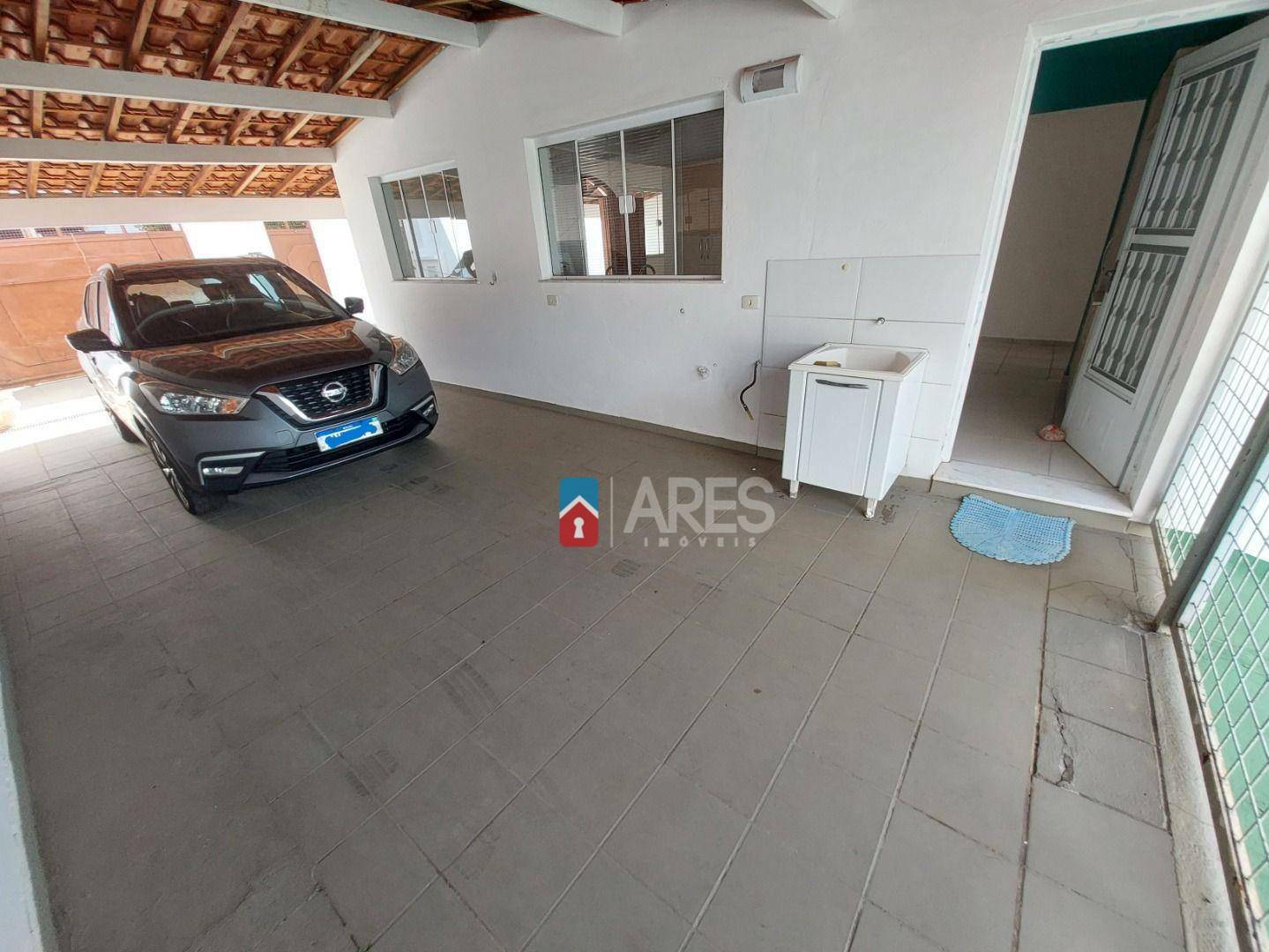 Casa para alugar com 2 quartos, 154m² - Foto 2