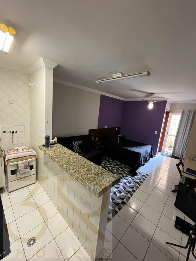 Apartamento à venda com 1 quarto, 40m² - Foto 1