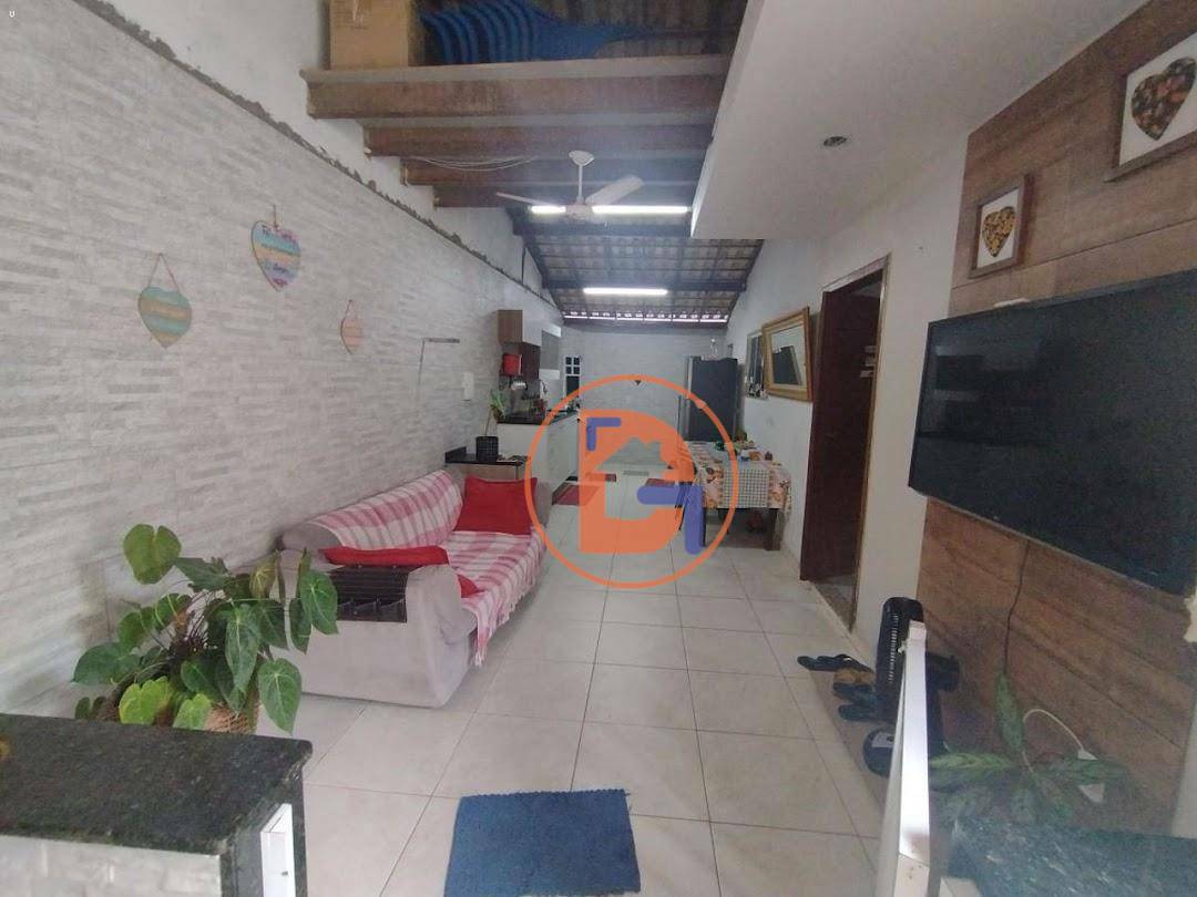 Casa à venda com 2 quartos, 159m² - Foto 3