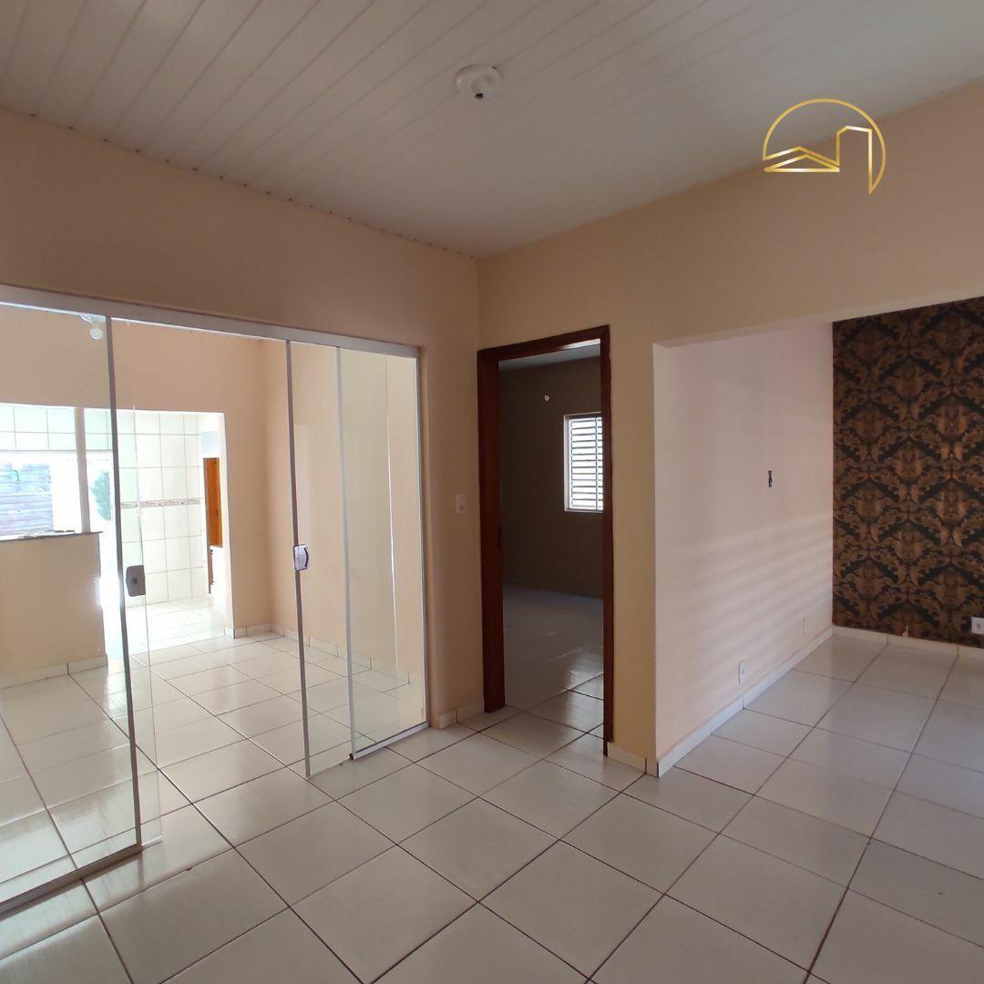 Casa para alugar com 2 quartos, 87m² - Foto 2