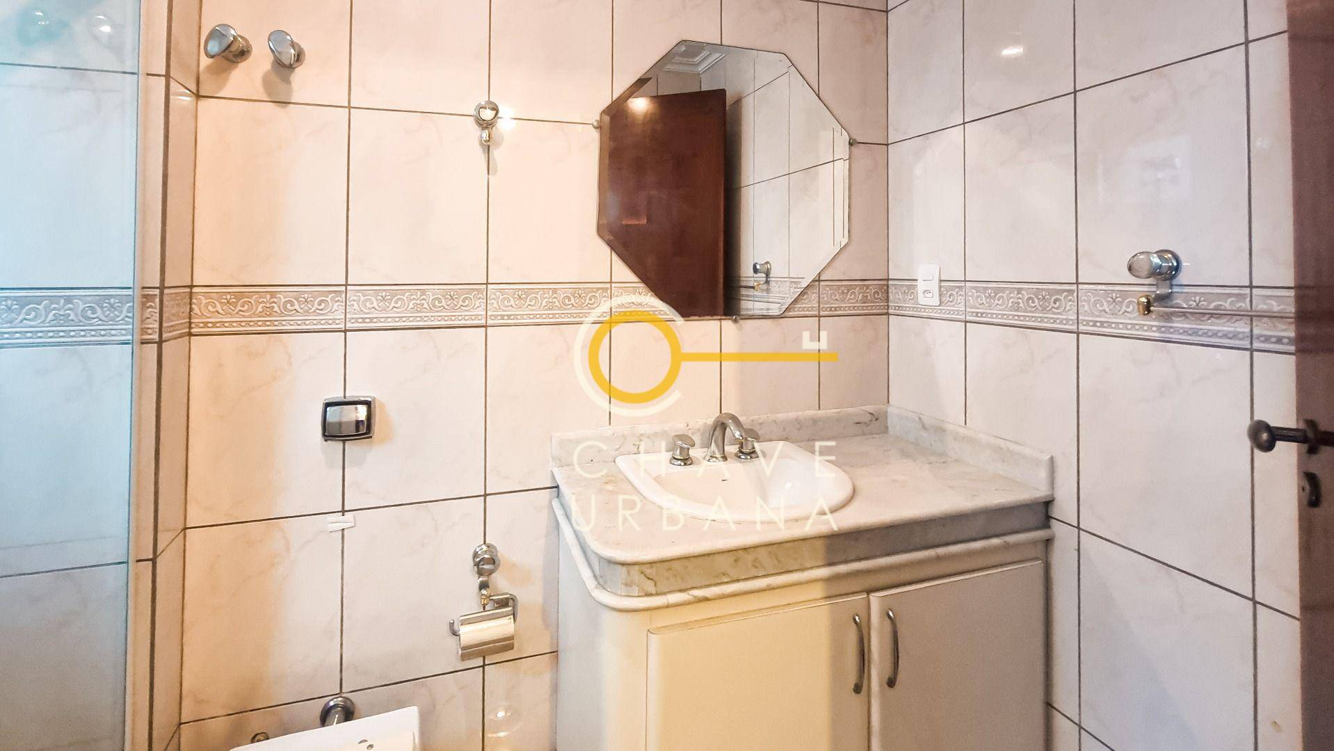 Apartamento à venda com 4 quartos, 256m² - Foto 8