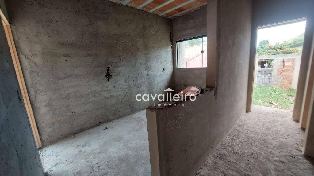Casa à venda com 2 quartos, 79m² - Foto 14
