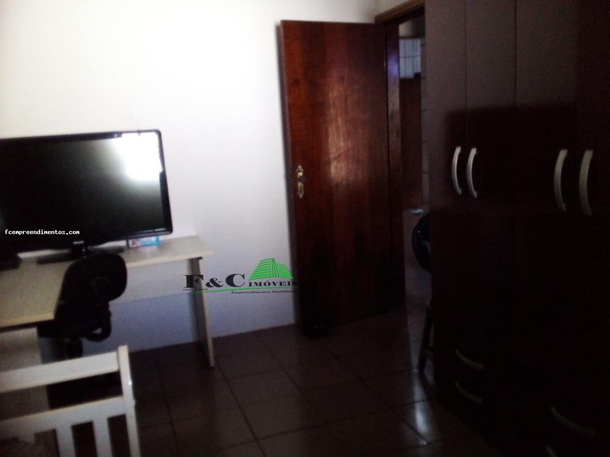 Casa à venda com 2 quartos, 150m² - Foto 12