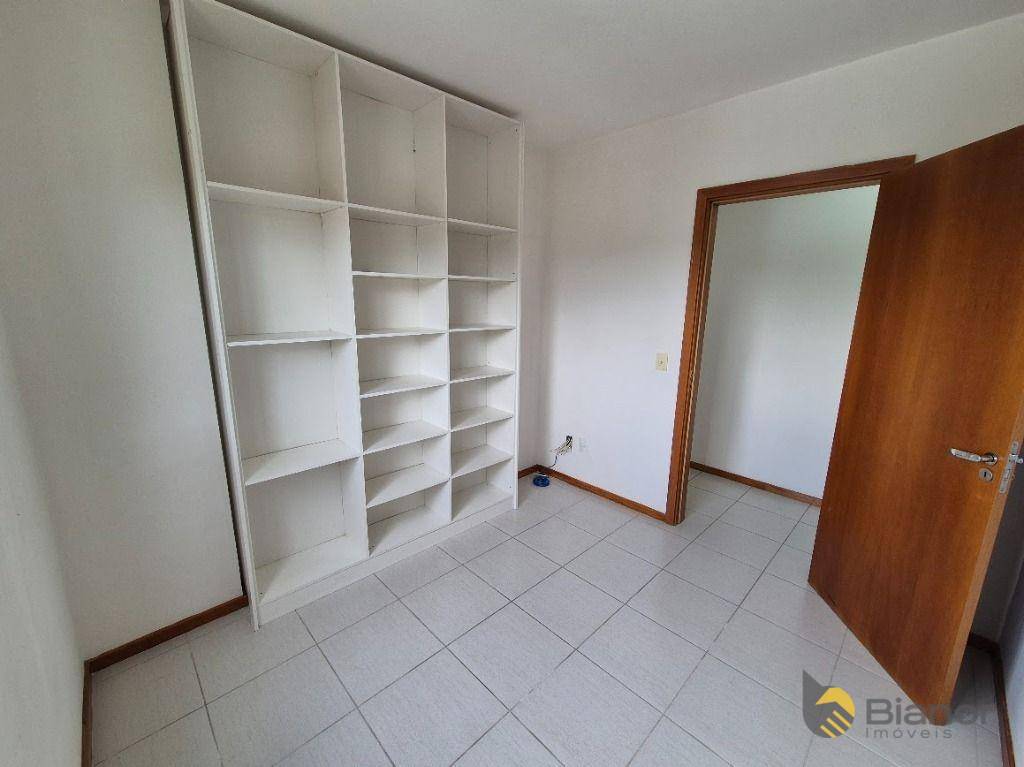 Apartamento para alugar com 2 quartos, 64m² - Foto 13