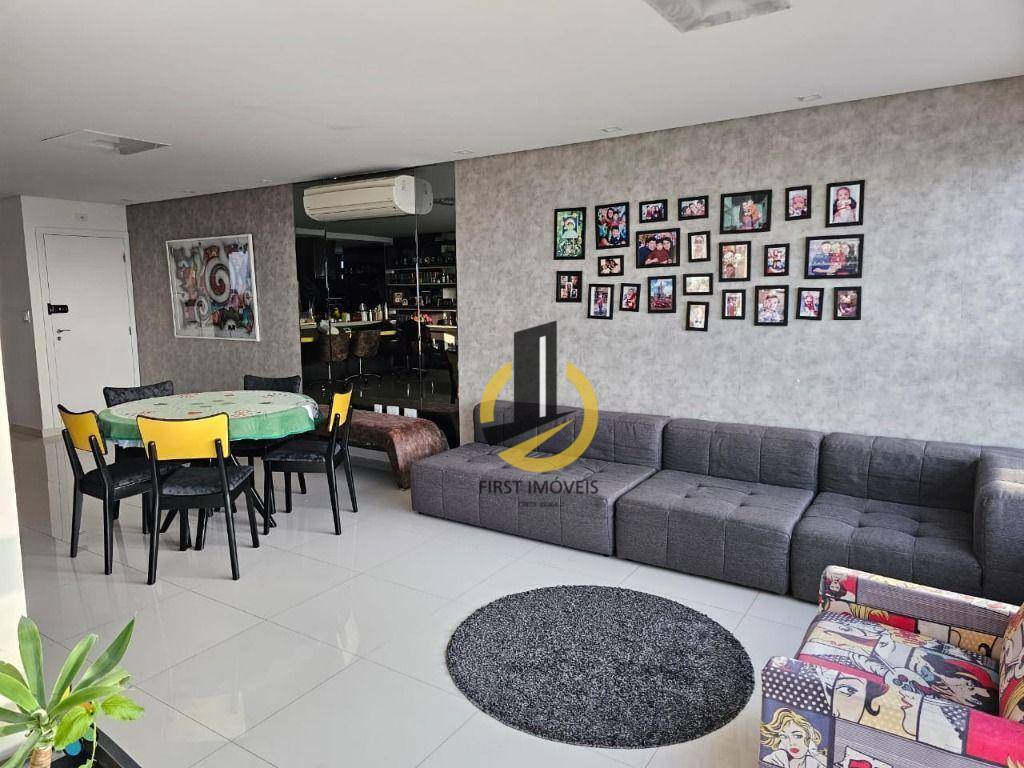 Apartamento à venda com 3 quartos, 150m² - Foto 6