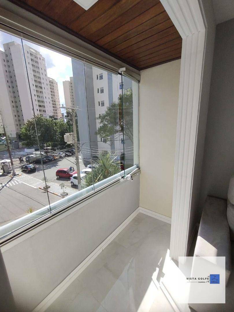 Apartamento à venda com 3 quartos, 63m² - Foto 4