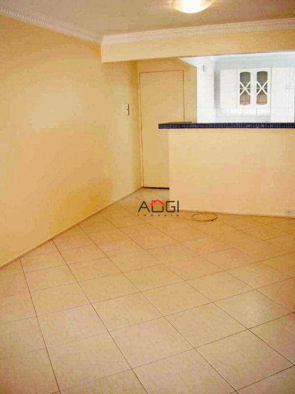 Apartamento à venda com 3 quartos, 74m² - Foto 7