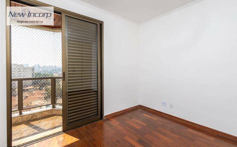 Apartamento à venda com 4 quartos, 242m² - Foto 20