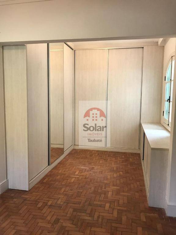 Casa à venda com 3 quartos, 200m² - Foto 24