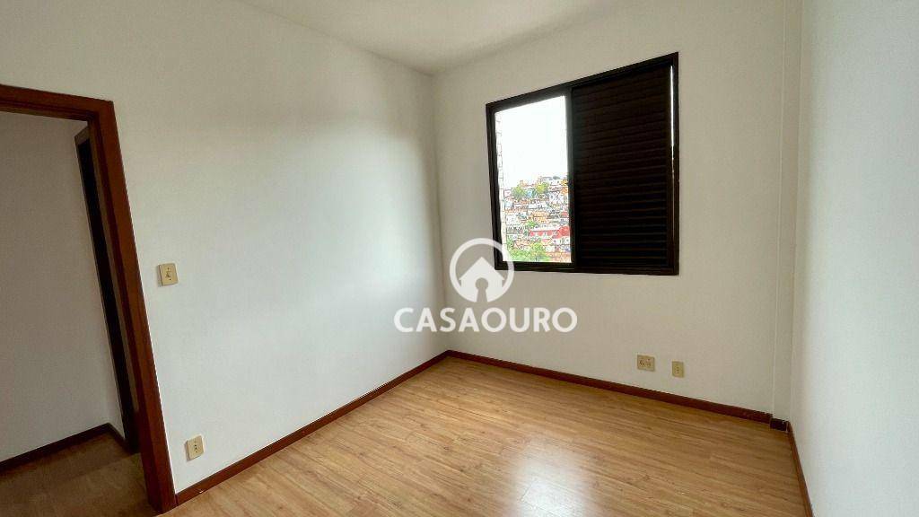 Apartamento à venda com 4 quartos, 120m² - Foto 9