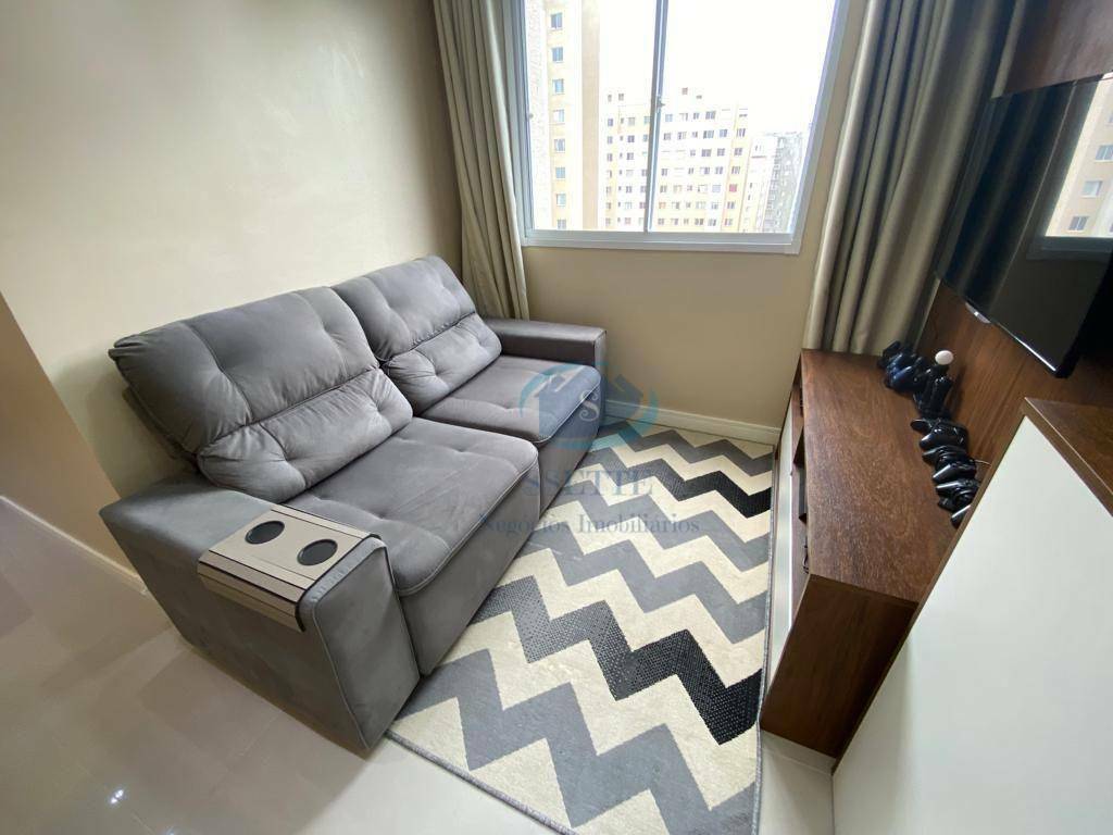 Apartamento à venda com 2 quartos, 40m² - Foto 32