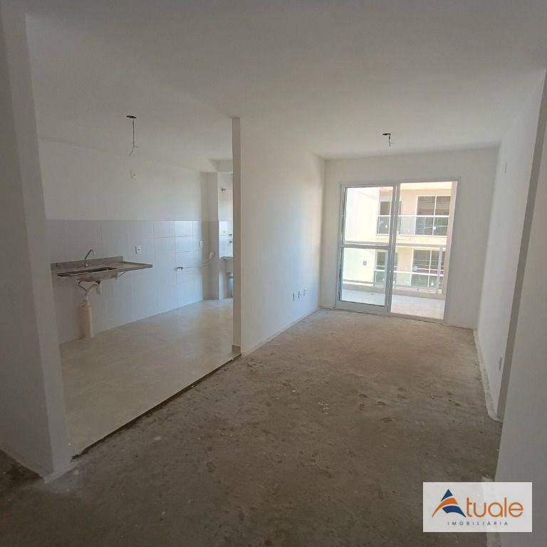 Apartamento à venda com 2 quartos, 60m² - Foto 4