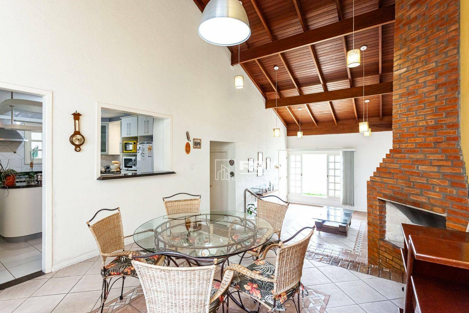 Casa à venda com 3 quartos, 194m² - Foto 16