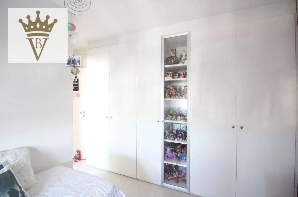 Apartamento à venda com 3 quartos, 195m² - Foto 13