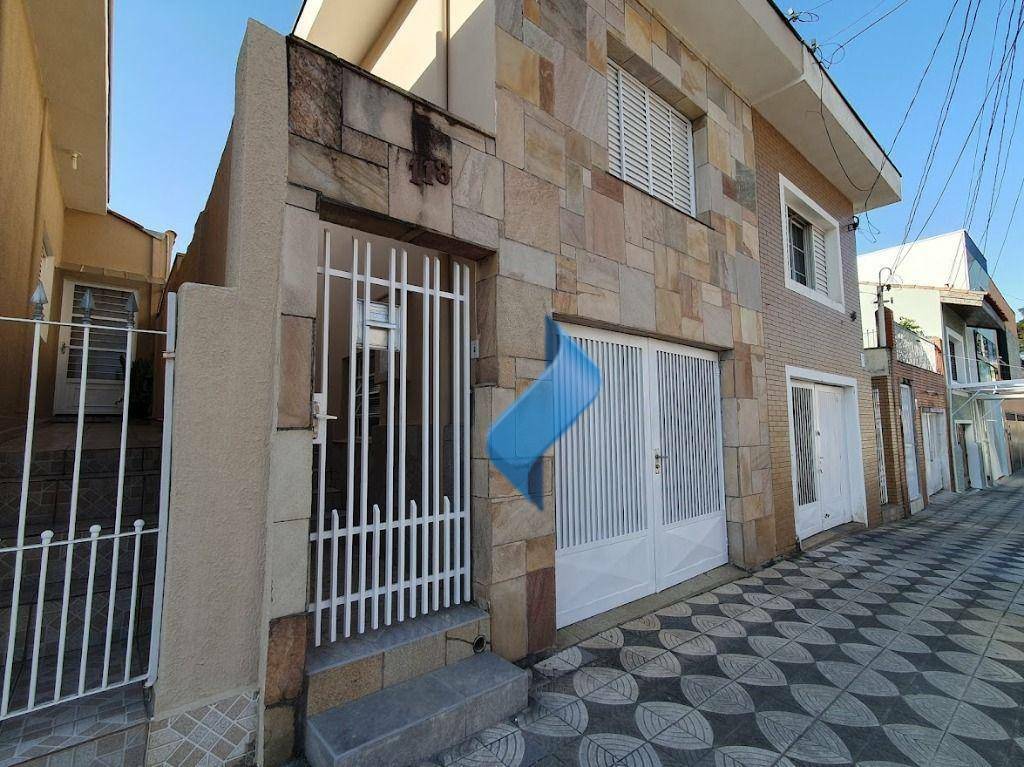 Casa à venda com 3 quartos, 131m² - Foto 1