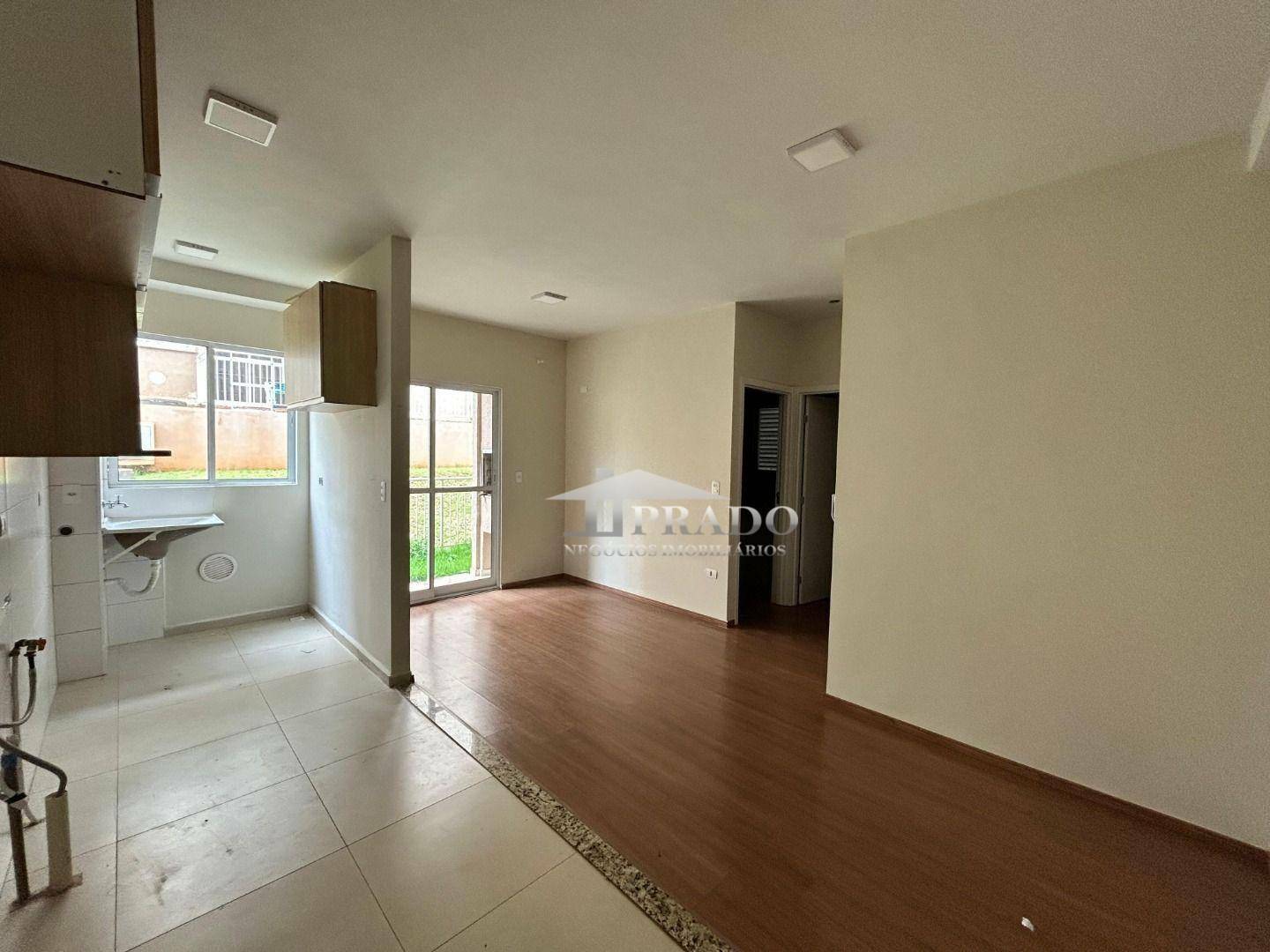 Apartamento para alugar com 2 quartos, 45m² - Foto 2