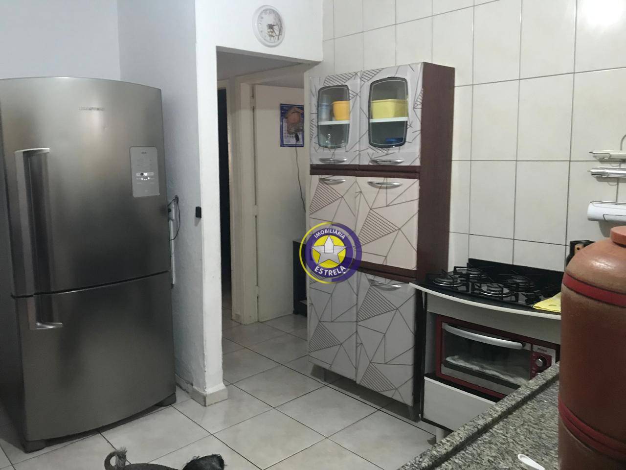 Casa à venda com 3 quartos, 350M2 - Foto 2