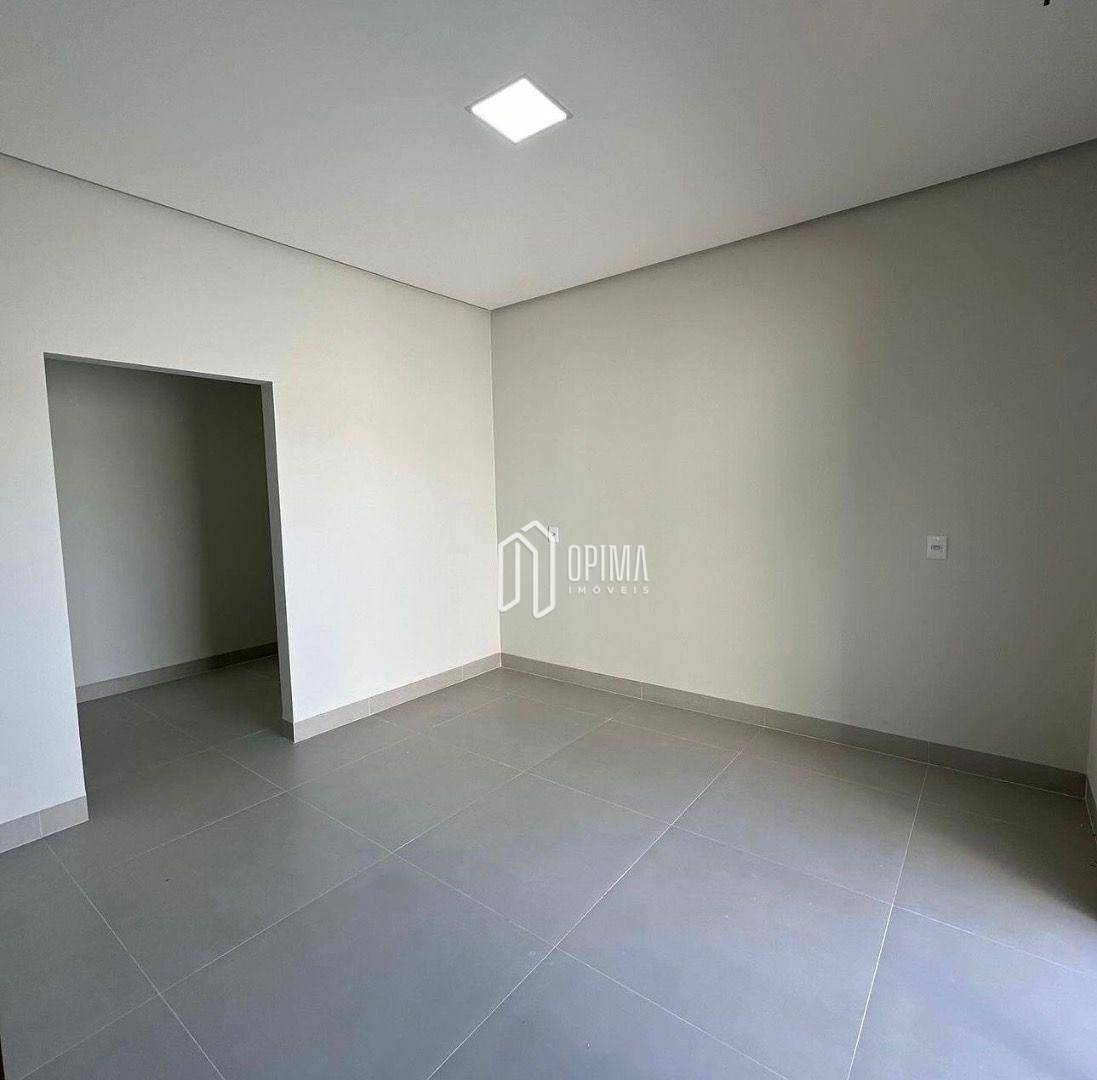 Casa à venda com 3 quartos, 200m² - Foto 5