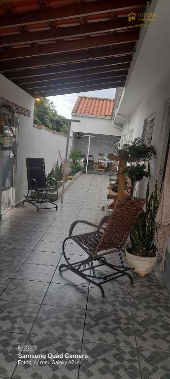 Casa à venda com 2 quartos, 67m² - Foto 6