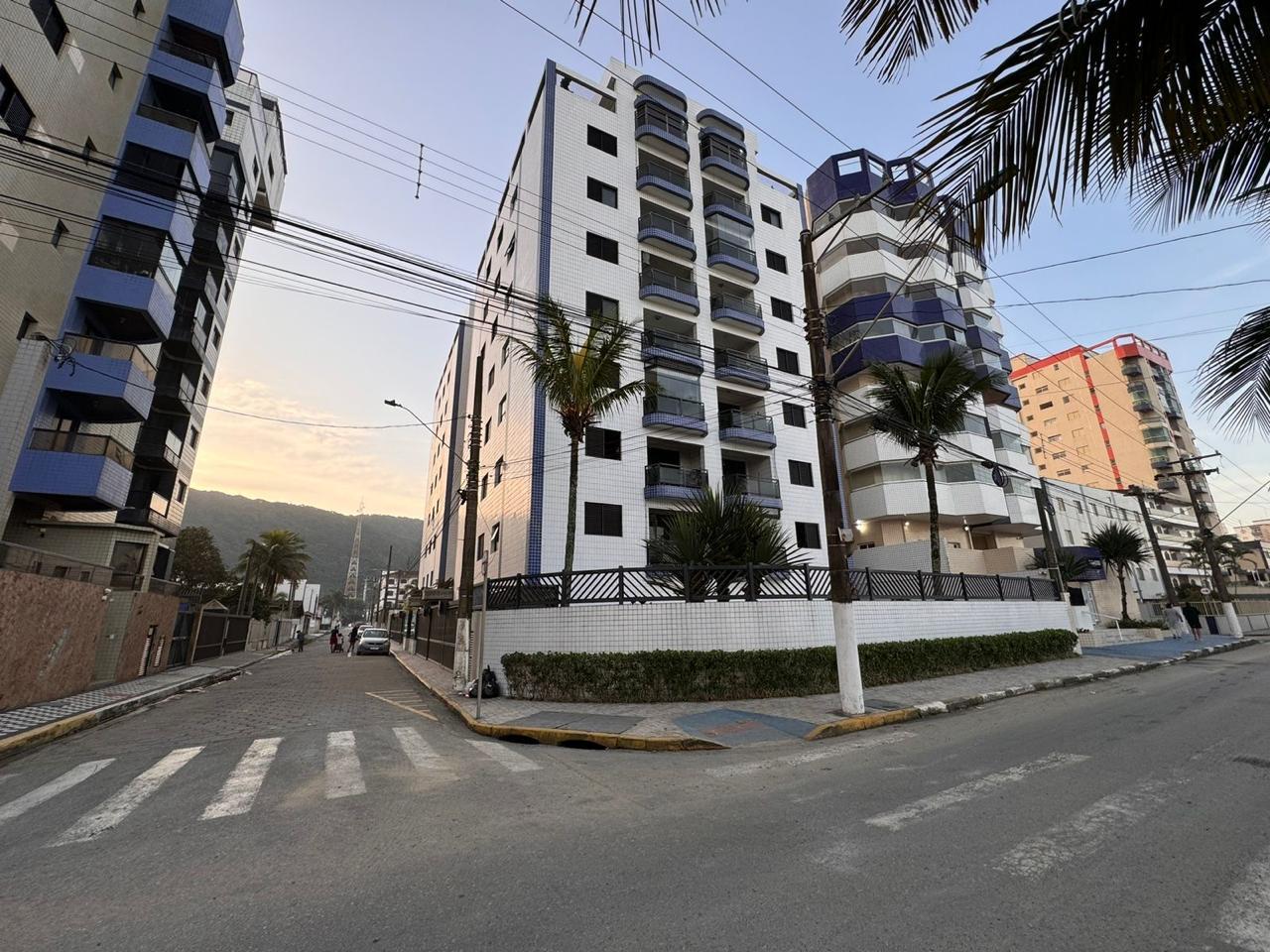 Apartamento à venda com 2 quartos, 93m² - Foto 1