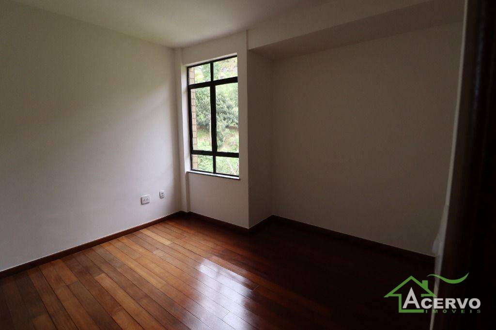 Apartamento à venda com 3 quartos, 154m² - Foto 25