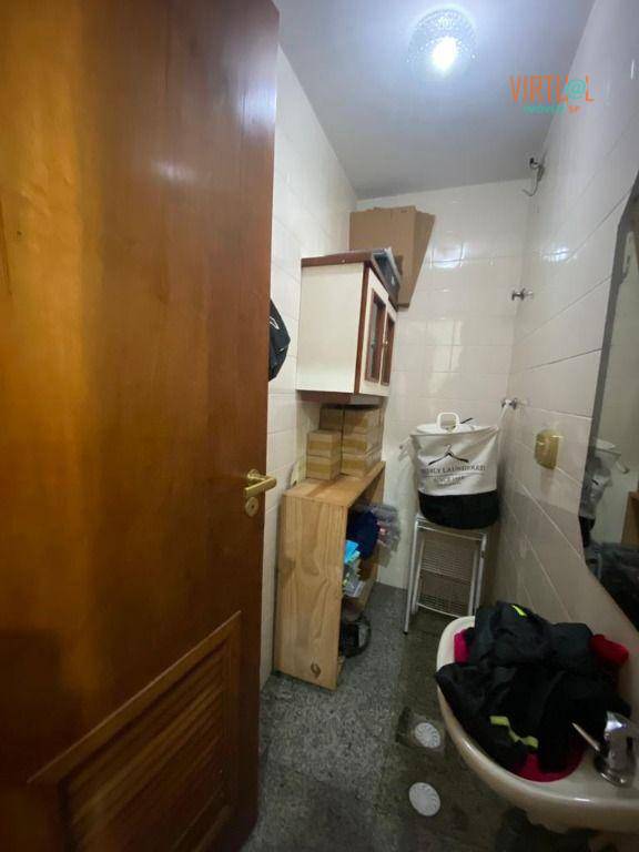 Apartamento à venda com 4 quartos, 228m² - Foto 60