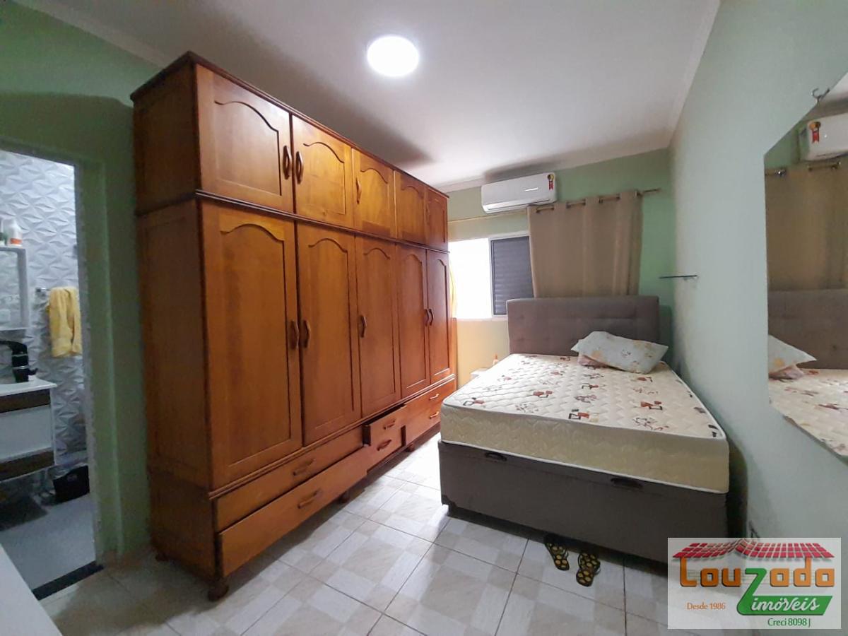 Sobrado à venda com 3 quartos, 159m² - Foto 9