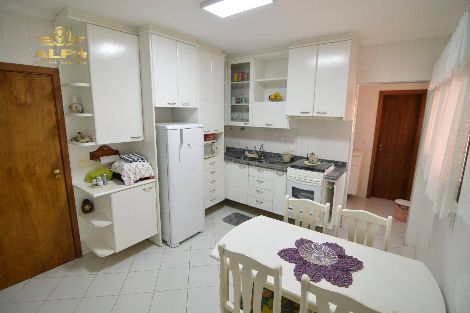 Apartamento à venda com 3 quartos, 135m² - Foto 29