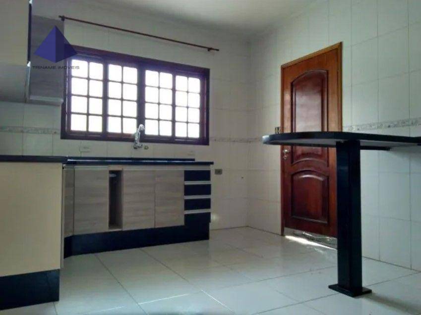 Sobrado à venda com 2 quartos, 125m² - Foto 1