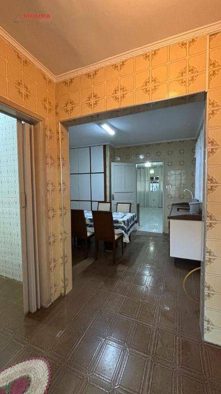 Sobrado à venda com 2 quartos, 145m² - Foto 6